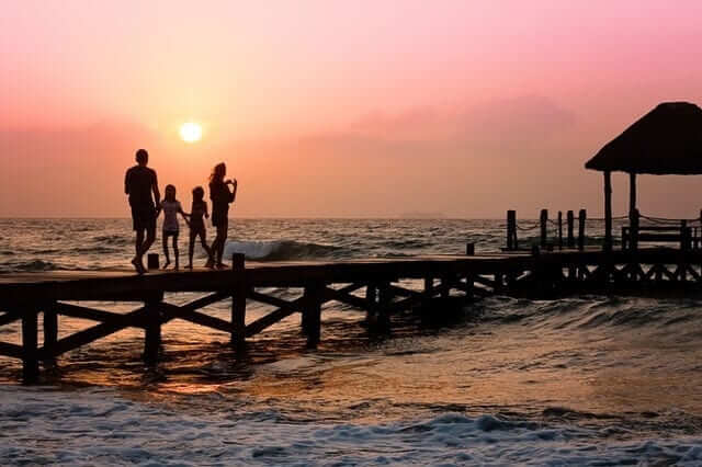 Photograph taken by Pexels.com sunset-family